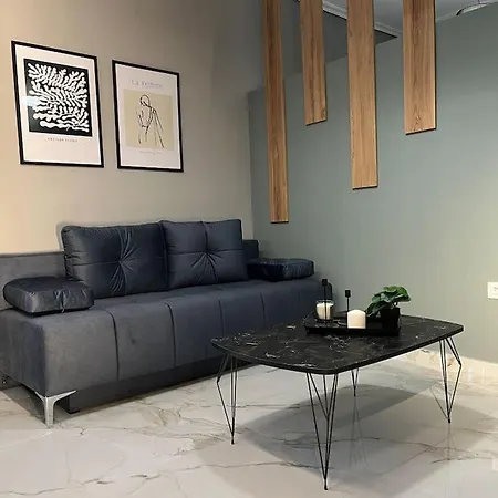 Km Ethnikis Amynis A 아파트 드라마